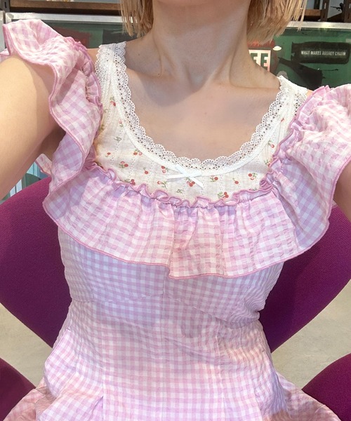 Alley by w closet（アリーバイダブルクローゼット）の「【Alley】レトロ柄レースキャミ（キャミソール・レディース・ホワイト×ブルー/ホワイト系その他/レッド系その他/ホワイト×イエロー/ホワイト系その他2・FREE）」の5枚目の写真