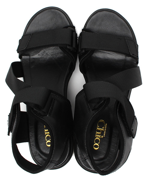 Chico(チコ)の「ベルクロタンクソールサンダル(サンダル・レディース・ホワイト/ブラック・LARGE/SMALL/MEDIUM)」の6枚目の写真