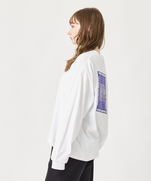 MILKFED.(ミルクフェド)の「WAVEFORM WIDE L/S TEE(Tシャツ/カットソー・レディース・アッシュ/ホワイト/ブラック・M/L)」の17枚目の写真