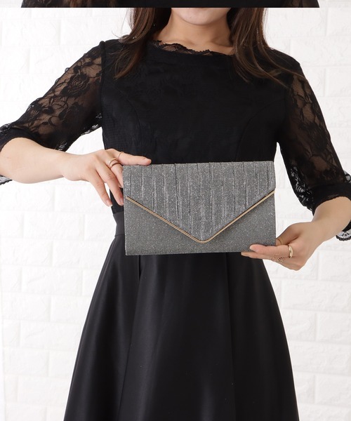Lace Ladies(レースレディース)の「メタリックカラーV字ラメクラッチバッグ(クラッチバッグ・レディース・ゴールド/ブラック/シルバー・FREE)」の13枚目の写真