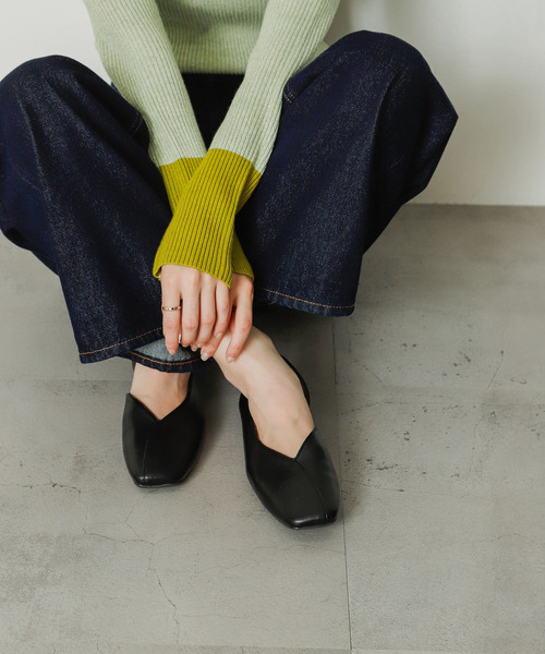 SENSE OF PLACE by URBAN RESEARCH(センスオブプレイスバイアーバンリサーチ)の「カットフラットシューズ(パンプス・レディース・ブラック/アイボリー・SMALL/MEDIUM/LARGE)」の3枚目の写真