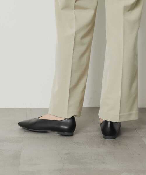 SENSE OF PLACE by URBAN RESEARCH(センスオブプレイスバイアーバンリサーチ)の「カットフラットシューズ(パンプス・レディース・ブラック/アイボリー・SMALL/MEDIUM/LARGE)」の10枚目の写真