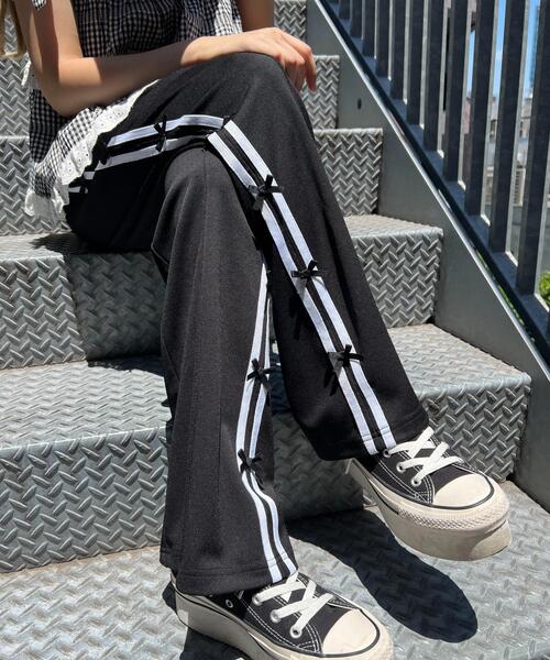 WC（ダブル シー）の「リボンラインフレアパンツ（その他パンツ・レディース・ブラック/ネイビー/グリーン/グレー・FREE）」の9枚目の写真