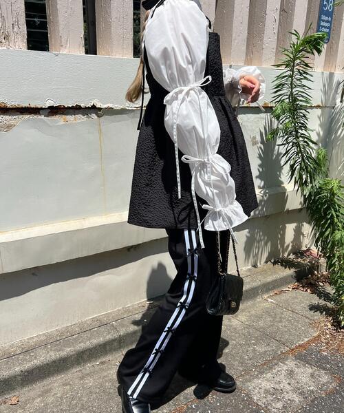 WC（ダブル シー）の「リボンラインフレアパンツ（その他パンツ）」 - WEAR