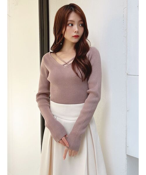 RESEXXY(リゼクシー)の「デコルテクロスニットトップス(ニット/セーター・レディース・ホワイト/ブラック/ブルー/モカ・FREE)」の11枚目の写真