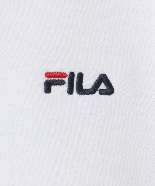 FILA(フィラ)の「FILA/フィラ 別注 オーバーサイズ 裏起毛 ロゴ ワンポイント刺繍 スウェット トレーナー/長袖 トップス プルオーバー/レディース メンズ(スウェット・レディース・ブラック/ブルー系その他/ブラック系その他/ホワイト/ネイビー/オートミール・L/M/LL)」の18枚目の写真