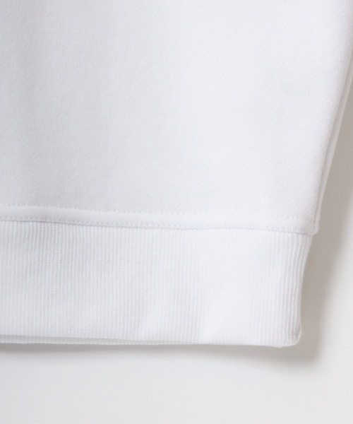 FILA(フィラ)の「FILA/フィラ 別注 オーバーサイズ 裏起毛 ロゴ ワンポイント刺繍 スウェット トレーナー/長袖 トップス プルオーバー/レディース メンズ(スウェット・レディース・ブラック/ブルー系その他/ブラック系その他/ホワイト/ネイビー/オートミール・L/M/LL)」の17枚目の写真