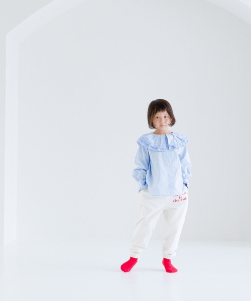 LOWRYS FARM(ローリーズファーム)の「フリルカラーブラウスLS 977221(シャツ/ブラウス・キッズ・ブルー/ホワイト/ブラック・150cm/140cm/130cm/120cm/110cm)」の22枚目の写真