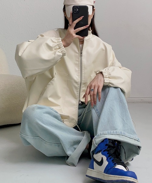 MAISON DE THERESE(メゾン ド テレーズ)の「フェイクレザーPUビッグシルエットブルゾン/ジャケット フェイクレザーライダースジャケット(ライダースジャケット・レディース・アイボリー/ブラック・FREE)」の21枚目の写真
