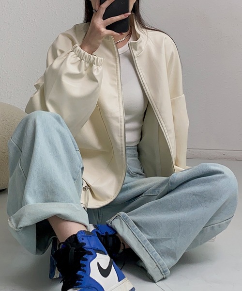 MAISON DE THERESE(メゾン ド テレーズ)の「フェイクレザーPUビッグシルエットブルゾン/ジャケット フェイクレザーライダースジャケット(ライダースジャケット・レディース・アイボリー/ブラック・FREE)」の22枚目の写真
