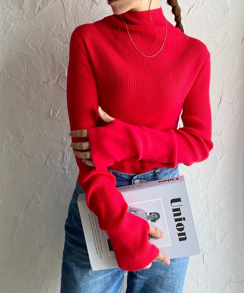 She's Closet（シーズクローゼット）の「アームウォーマー風ハイネックタイト長袖指穴フィンガーホールリブニット（ニット/セーター・レディース・レッド/ブラック×ホワイト/ブルー/グレー/ブラック/アイボリー/イエロー/ライトグレー/ブルー系その他・FREE）」の9枚目の写真