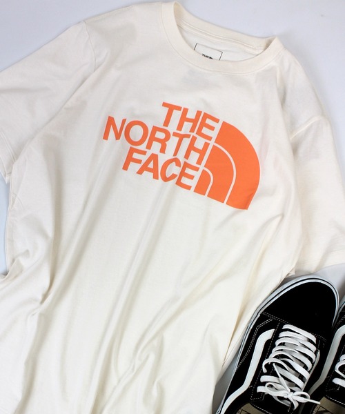 THE NORTH FACE(ザノースフェイス)の「【THE NORTH FACE】ノースフェイス Women's S/S Half Dome Tee USAモデル Tシャツ NF0A81V9(Tシャツ/カットソー・レディース・スモークピンク/ライトグレー/ミント/ホワイト/ナチュラル/ブラック/ライラック/その他1・L/S/M/XS)」の8枚目の写真