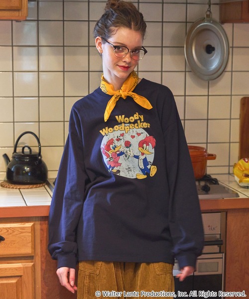 MONO-MART LADY'S（モノマートレディース）の「【Woody Woodpecker】 別注 ウッドペッカー オーバーサイズ ヴィンテージプリントロンT（Tシャツ/カットソー・レディース・ネイビー系/ホワイト系/オフホワイト/スミクロ・FREE）」の12枚目の写真