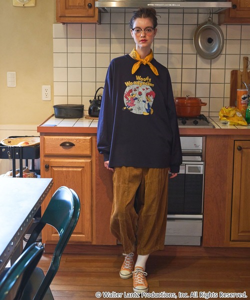 MONO-MART LADY'S（モノマートレディース）の「【Woody Woodpecker】 別注 ウッドペッカー オーバーサイズ ヴィンテージプリントロンT（Tシャツ/カットソー・レディース・ネイビー系/ホワイト系/オフホワイト/スミクロ・FREE）」の18枚目の写真