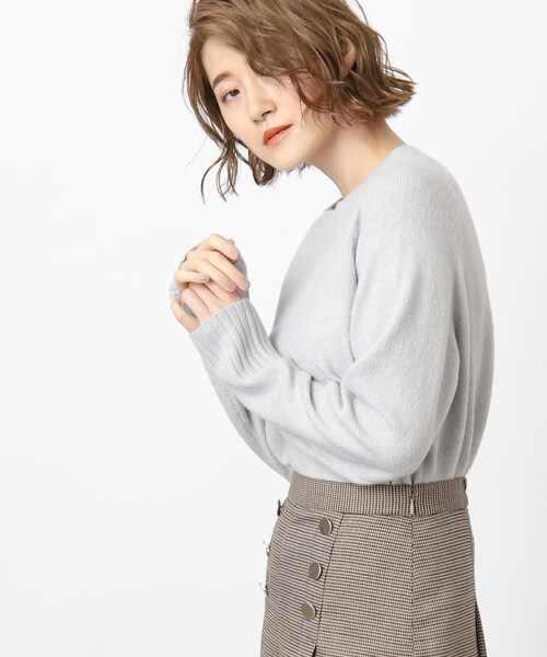 grove（グローブ）の「◆ふんわりやわらか!フラッフィーコットンブレンドクルーネックプルオーバー（ニット/セーター・レディース・ナチュラル/ブルー系その他/ライトブルー/グレー/パープル・03/02/04/01/05）」の11枚目の写真