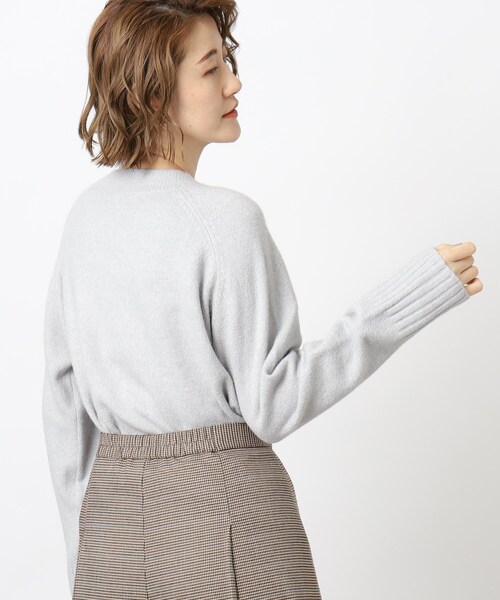 grove（グローブ）の「◆ふんわりやわらか!フラッフィーコットンブレンドクルーネックプルオーバー（ニット/セーター・レディース・ナチュラル/ブルー系その他/ライトブルー/グレー/パープル・03/02/04/01/05）」の12枚目の写真