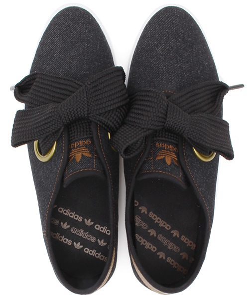 adidas Originals（アディダスオリジナルス）の「ウィメンズ