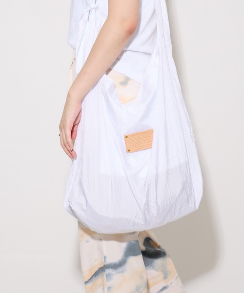 1/2 HALF（ニブンノイチハーフ）の「【 1/2(half) / ハーフ 】 本革