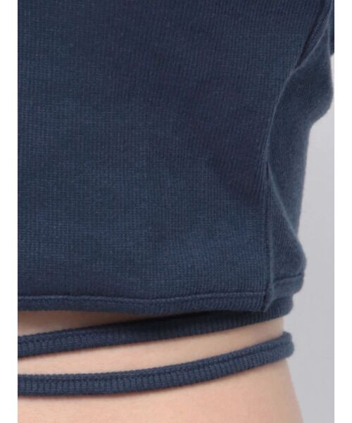 jouetie（ジュエティ）の「バックオープントップス【カップ付き】（Tシャツ/カットソー・レディース・ブラック/ネイビー/オフホワイト/ピンク・MEDIUM）」の10枚目の写真