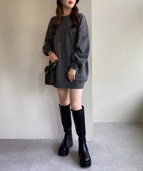 one after another NICE CLAUP（ワンアフターアナザーナイスクラップ）の「オーバーサイズビジュースウェット（スウェット・レディース・オフホワイト/グレー/ピンク・FREE）」の16枚目の写真