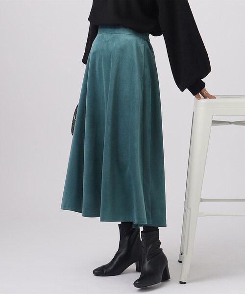 DRESKIP(ドレスキップ)の「◆【上品な光沢】ベロアツイル ミディ丈 フレアスカート(スカート・レディース・ダークグレー/ブルーグリーン/ブラック・02/03/04)」の3枚目の写真