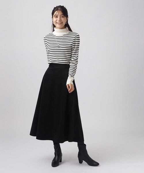 DRESKIP(ドレスキップ)の「◆【上品な光沢】ベロアツイル ミディ丈 フレアスカート(スカート・レディース・ダークグレー/ブルーグリーン/ブラック・02/03/04)」の4枚目の写真