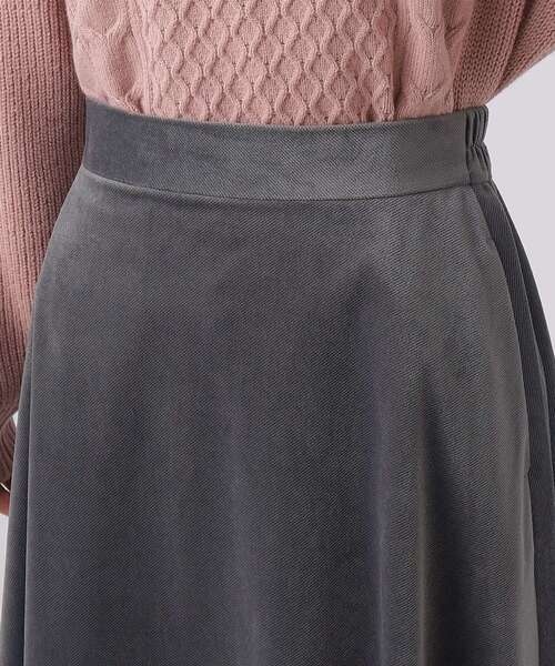 DRESKIP(ドレスキップ)の「◆【上品な光沢】ベロアツイル ミディ丈 フレアスカート(スカート・レディース・ダークグレー/ブルーグリーン/ブラック・02/03/04)」の16枚目の写真
