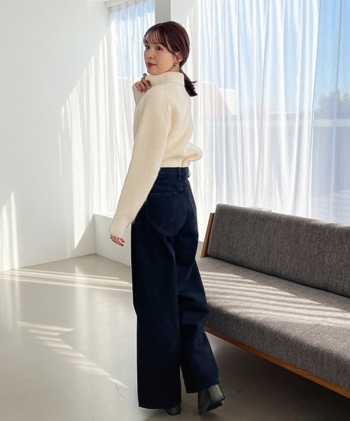 Olu.（オルドット）の「ロングワイドデニムパンツ（デニムパンツ・レディース・ブルー/ブラック・0/1）」の6枚目の写真