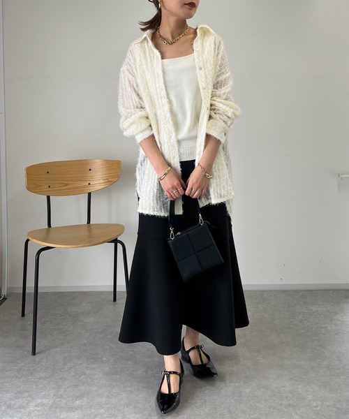 EVOL（イーボル）の「【EVOL(イーボル)】Tストラップヒールパンプス（パンプス・レディース・シルバー/ブラック・24.5/23.5/22.5）」の8枚目の写真