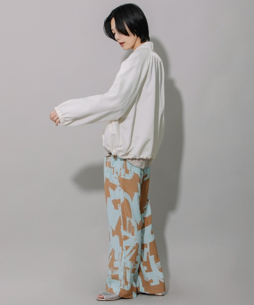 Munich（ミューニック）の「リサイクルナイロンツイルジップブルゾン（ブルゾン・レディース・アイボリー/ブラック/ベージュ・FREE）」の12枚目の写真