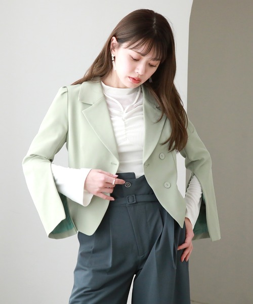 Cheek（チーク）の「袖開きショートテーラードジャケット（テーラード