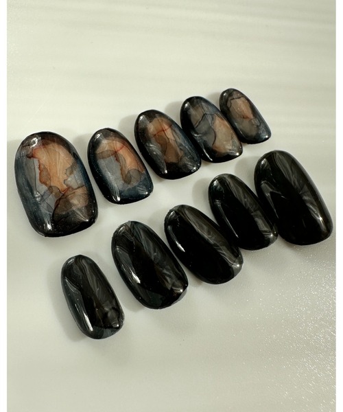 tone（トーン）の「【butter up】butter up /ネイルチップ01(MA)（ネイルシール/ネイルチップ・レディース・ブラック・M/S）」の3枚目の写真