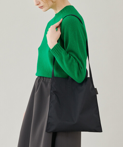 amiacalva（アミアカルヴァ）の「AMIACALVA | 〈別注〉 2WAY ショルダーバッグ（ショルダーバッグ・レディース・ブラック/ホワイト・ONE）」の3枚目の写真