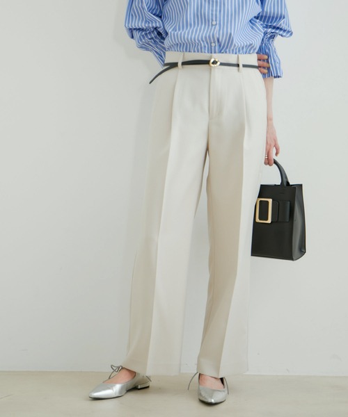 VIS(ビス)の「美HITワンタックストレートパンツ【洗える】(スラックス・レディース・ベージュ/ネイビー/グレー/グリーン・S/M)」の3枚目の写真