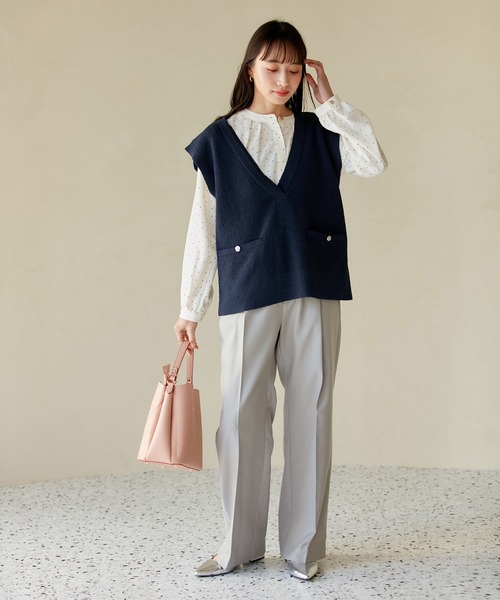 VIS(ビス)の「美HITワンタックストレートパンツ【洗える】(スラックス・レディース・ベージュ/ネイビー/グレー/グリーン・S/M)」の10枚目の写真