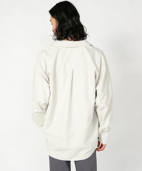 Blue Standard (ブルースタンダード)の「【BLUE STANDARD/ブルースタンダード】 フェイクスエード 無地 切り替えシャツ Tシャツ 2点セット(シャツ/ブラウス・メンズ・スミクロ/ダークブルー/ライトベージュ・MEDIUM/LARGE/X-LARGE)」の13枚目の写真