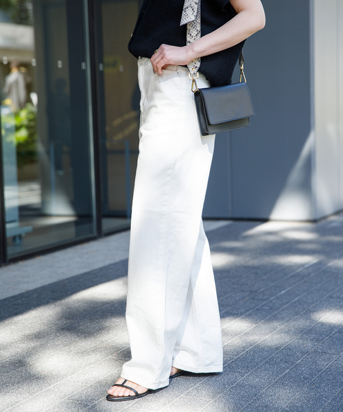 Lee（リー）の「【LEE/リー】STANDARD WARDROBE ストレートパンツ（デニムパンツ・レディース・ホワイト/サックスブルー/ブルー系その他・SMALL/MEDIUM/X-SMALL）」の9枚目の写真