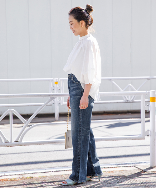 Lee（リー）の「【LEE/リー】STANDARD WARDROBE ストレートパンツ（デニムパンツ・レディース・ホワイト/サックスブルー/ブルー系その他・SMALL/MEDIUM/X-SMALL）」の14枚目の写真