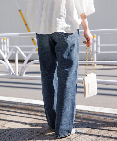 Lee（リー）の「【LEE/リー】STANDARD WARDROBE ストレートパンツ（デニムパンツ・レディース・ホワイト/サックスブルー/ブルー系その他・SMALL/MEDIUM/X-SMALL）」の19枚目の写真