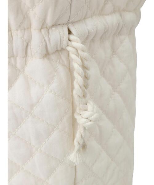 Samansa Mos2（サマンサ モスモス）の「【india crafts】花刺繍キルト巾着バッグ（ハンドバッグ・レディース・キナリ/チャコールグレー・F）」の18枚目の写真