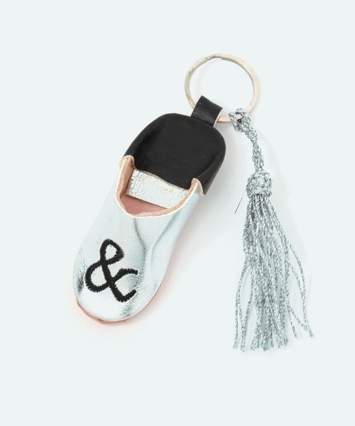studio CLIP(スタディオクリップ)の「【daily CLIP】バブーシュキーホルダー(キーホルダー・レディース・オフホワイト/その他1/その他5/その他2/ホワイト/その他8/その他6/その他9/その他7/その他4/その他3/ライトグレー/シルバーグレー/サンドグレー/グレー・FREE)」の4枚目の写真