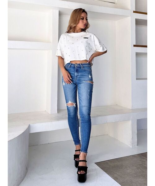 GYDA（ジェイダ）の「VIBINビジュースタッズショートTシャツ（Tシャツ/カットソー・レディース・オフホワイト/ブラック/ライム・FREE）」の13枚目の写真