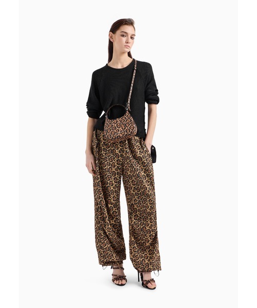 EMPORIO ARMANI（エンポリオアルマーニ）の「【エンポリオ アルマーニ】Emporio Armani Sustainability Values Capsule Collection セーター リサイクル素材 リバースストッキネットステッチ（ニット/セーター・レディース・ブラック・X-SMALL/SMALL/MEDIUM）」の4枚目の写真