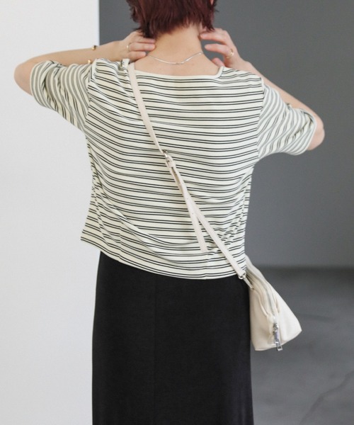 select MOCA(セレクトモカ)の「ウェーブデザインショルダーバッグ(ショルダーバッグ・レディース・ブラック/アイボリー/ライトブルー・FREE)」の16枚目の写真