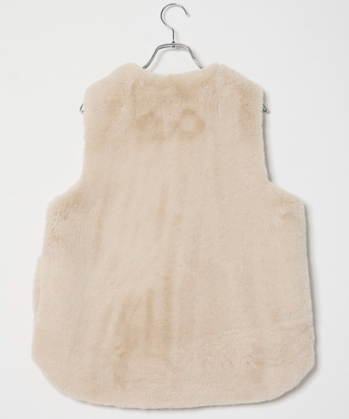 INED CLARO（イネドクラロ）の「エコファーベスト（ブルゾン・レディース・アイボリー/グレー/モカ・フリー）」の21枚目の写真