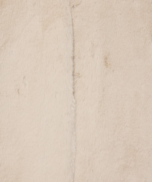 INED CLARO（イネドクラロ）の「エコファーベスト（ブルゾン・レディース・アイボリー/グレー/モカ・フリー）」の22枚目の写真