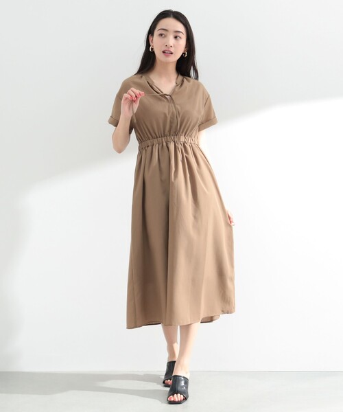 BEAMS HEART（ビームスハート）の「ギャザー スキッパー ワンピース（ワンピース・レディース・ブラック/パープル系その他2/ベージュ/ブルー/ブラウン系その他4・FREE）」の14枚目の写真