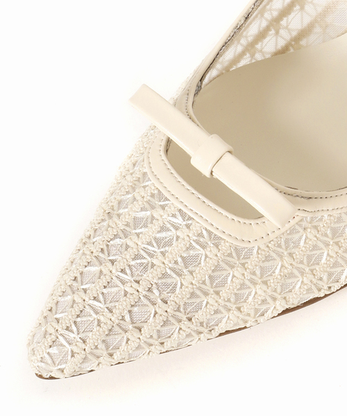 LE TALON(ルタロン)の「4.5cmフロントリボンレースパンプス(パンプス・レディース・アイボリー/ブラック×ブラック・22cm/22.5cm/23cm/23.5cm/24cm/24.5cm/25cm)」の15枚目の写真