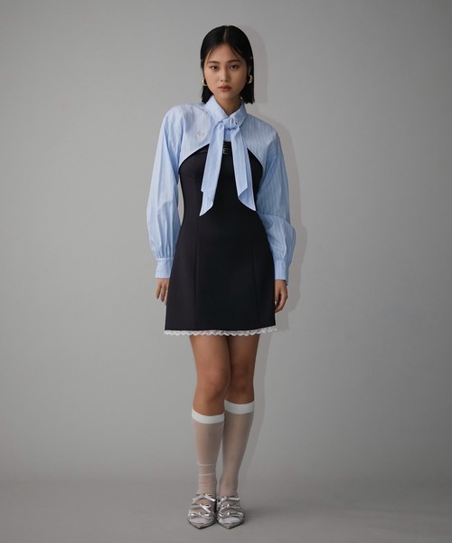 EIMY ISTOIRE(エイミーイストワール)の「ポイントロゴマルチショートシャツ(シャツ/ブラウス・レディース・ホワイト/ベージュ/サックスブルー・F)」の5枚目の写真