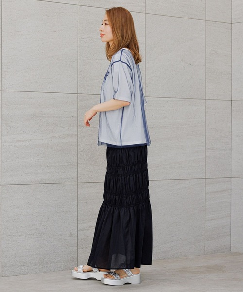 LAKOLE（ラコレ）の「ギャザーボリュームサンダル / 114250（サンダル・レディース・ブラック/シルバー・MEDIUM/LARGE）」の4枚目の写真